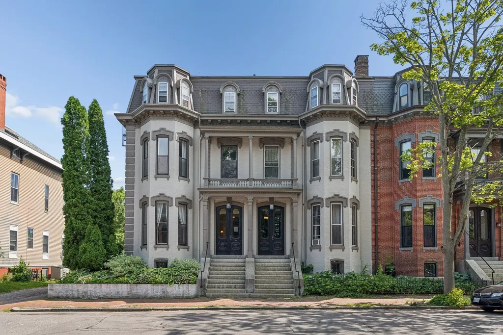 138 Pine Street Portland ME 04102