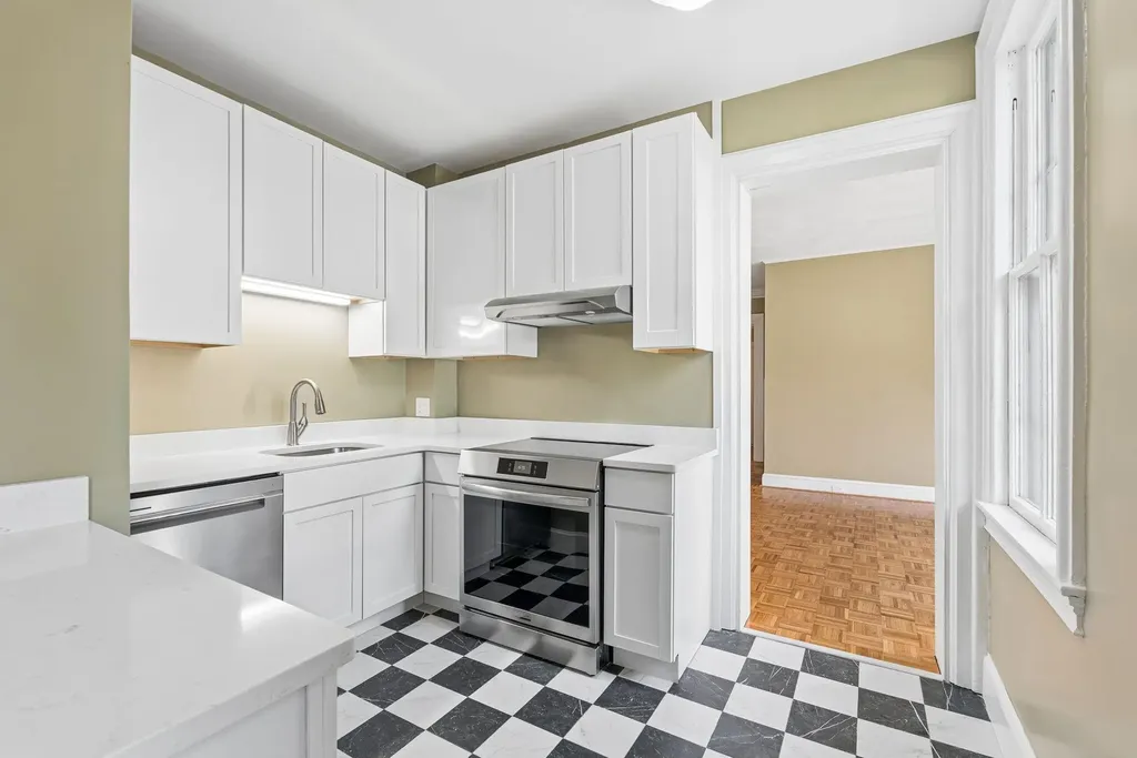 138 Pine Street Portland ME 04102