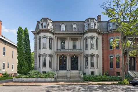 138 Pine Street Portland ME 04102