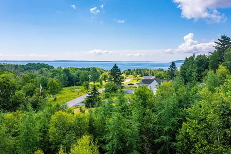 10 Spruce Knoll Lane Searsport ME 04974