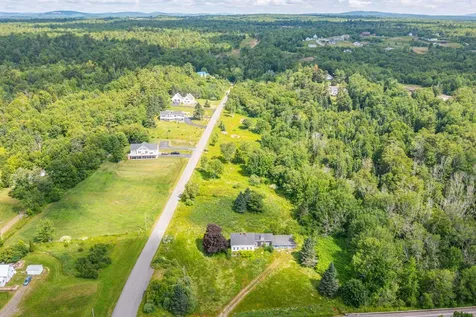 10 Spruce Knoll Lane Searsport ME 04974