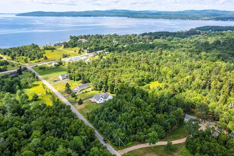 10 Spruce Knoll Lane Searsport ME 04974