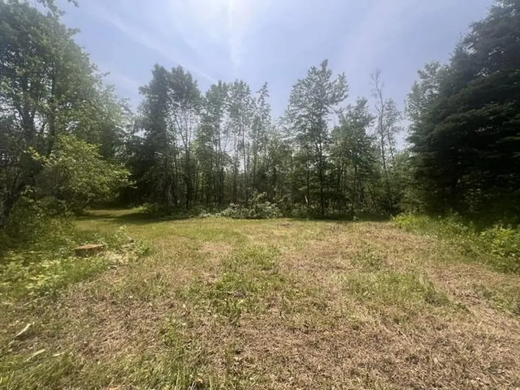 M4 P/o3 Estabrook Road Amity ME 04471