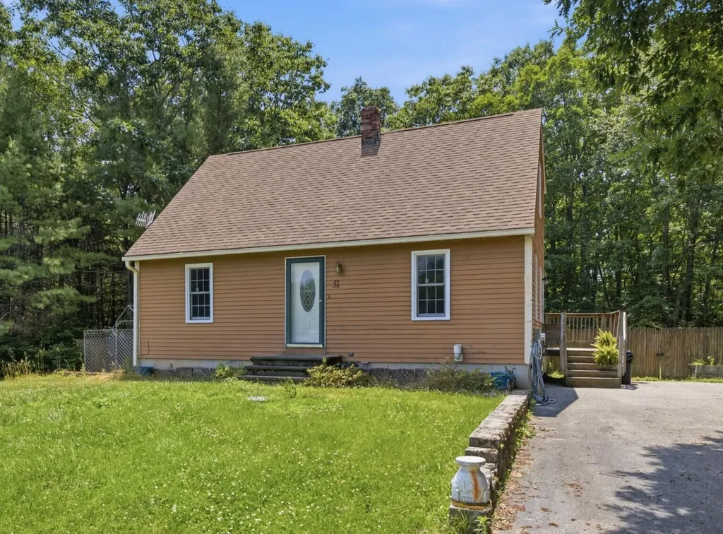 31 Kolbe Drive Waterboro ME 04087