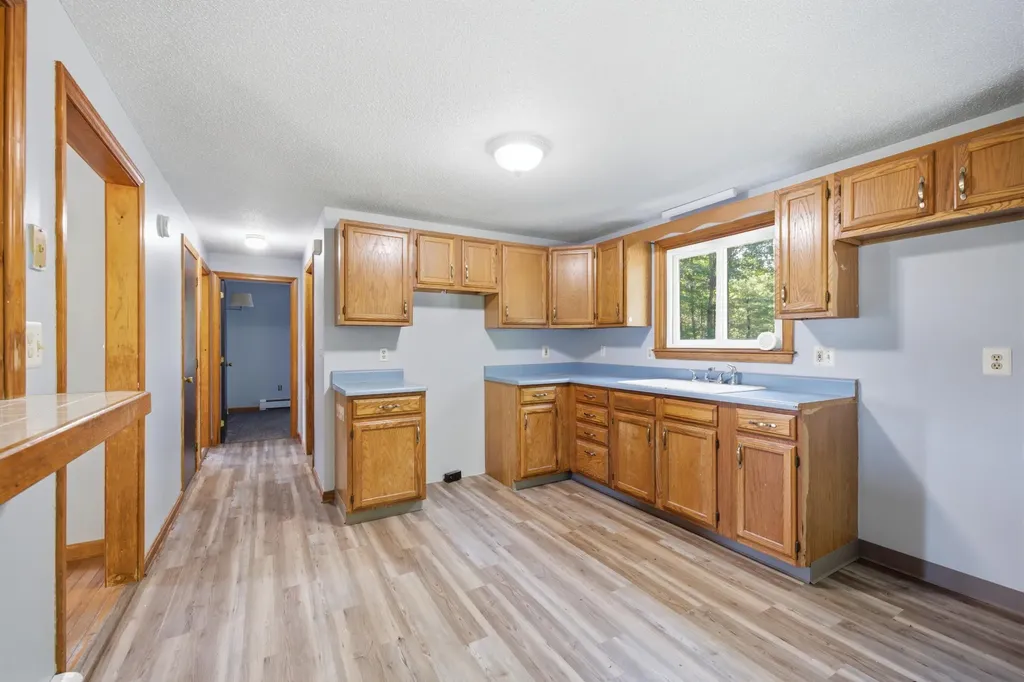 31 Kolbe Drive Waterboro ME 04087