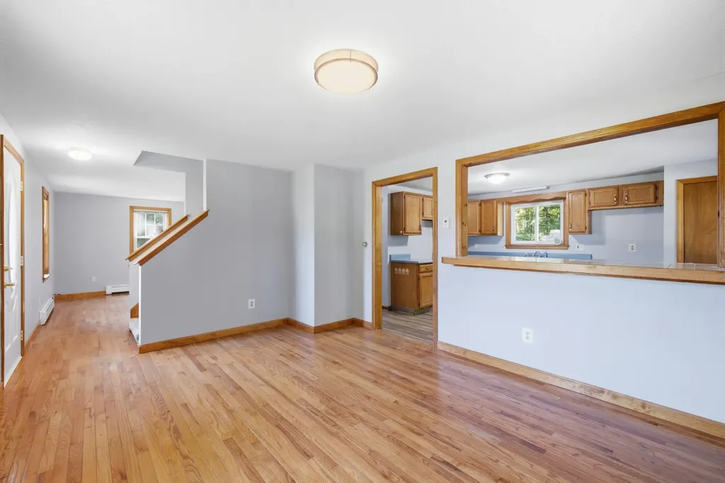31 Kolbe Drive Waterboro ME 04087