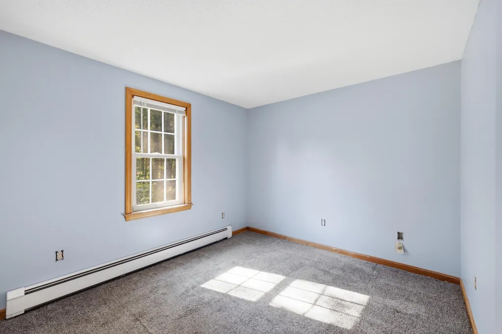 31 Kolbe Drive Waterboro ME 04087