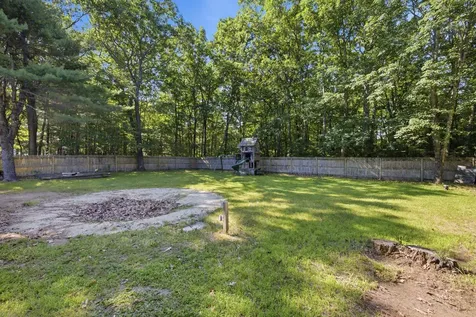 31 Kolbe Drive Waterboro ME 04087