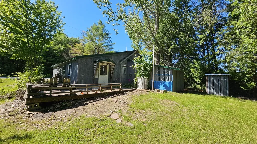 260 Pond Road Albion ME 04910
