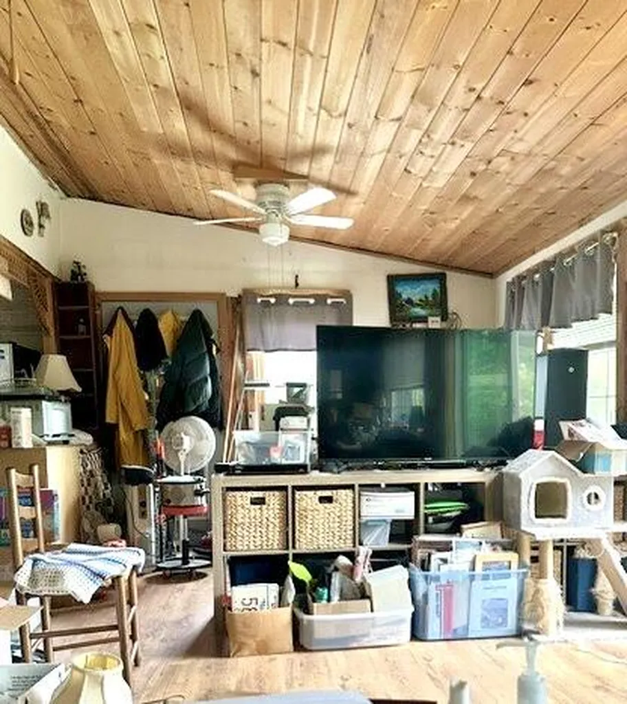 16 Rice Road Harrington ME 04643