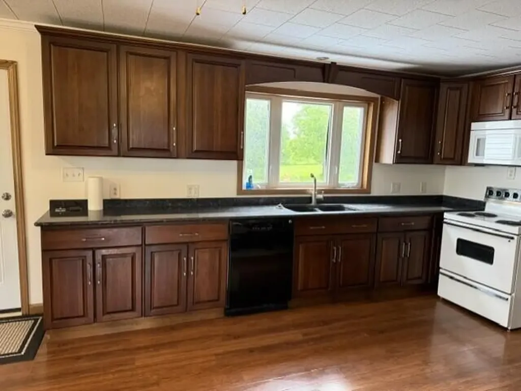 1175 N Houlton Road Road N Westfield ME 04787