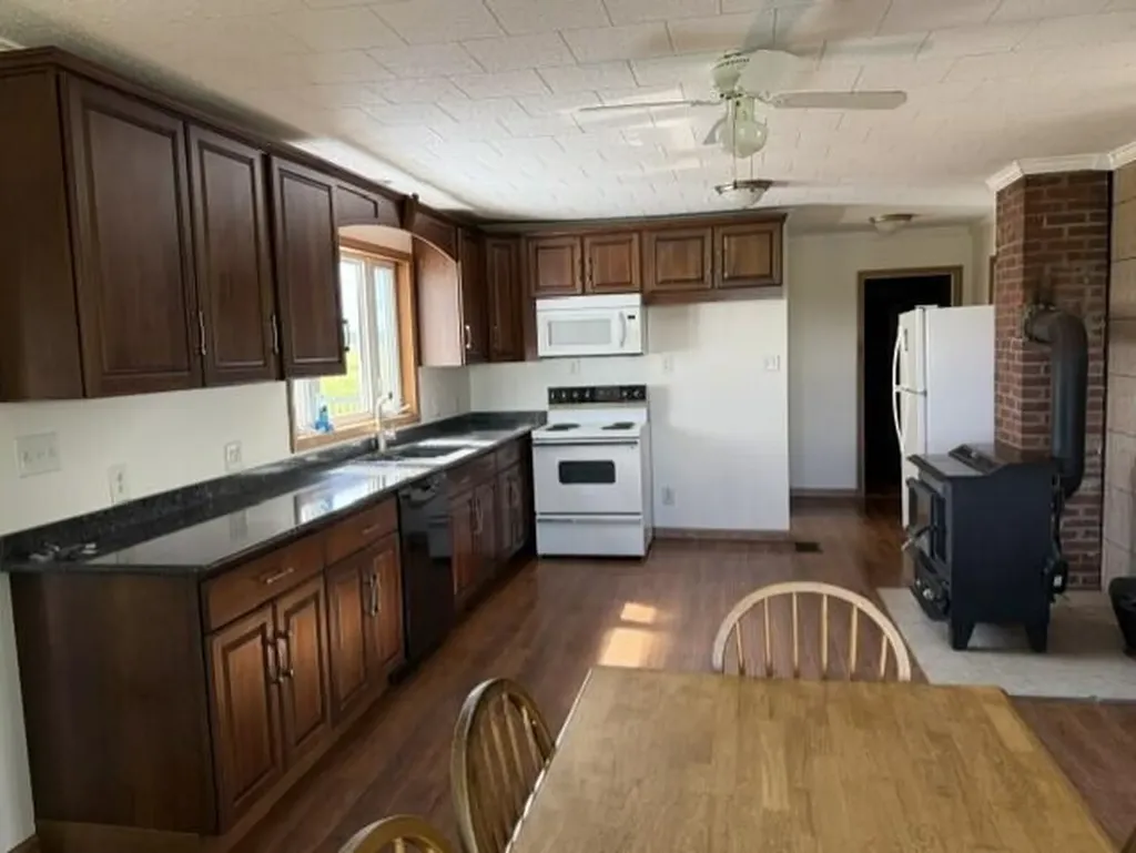 1175 N Houlton Road Road N Westfield ME 04787
