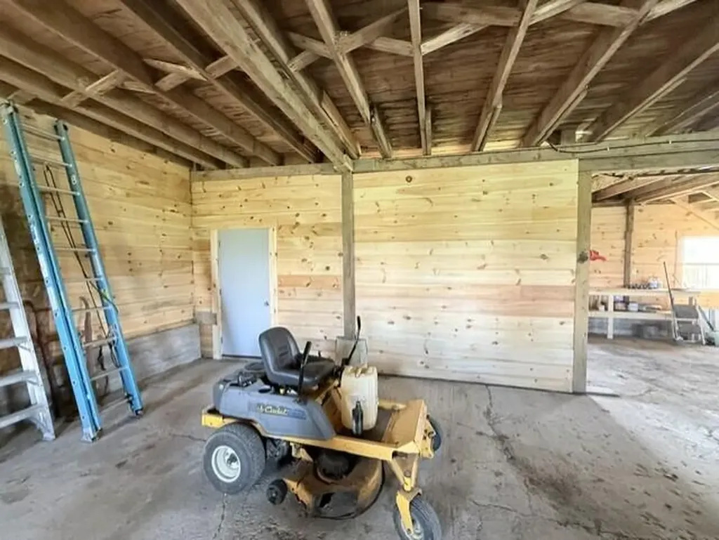 1175 N Houlton Road Road N Westfield ME 04787