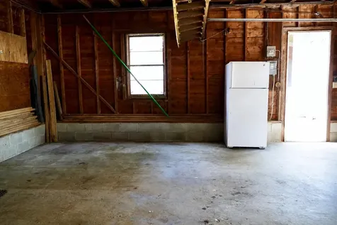 262 Hartland Avenue Pittsfield ME 04967