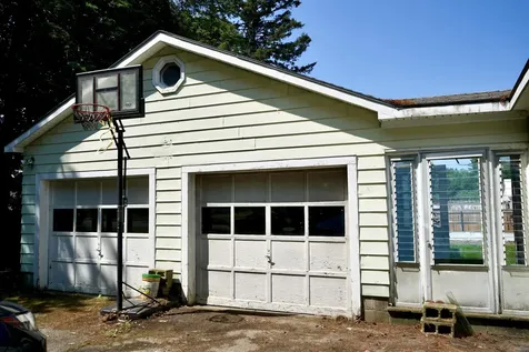 262 Hartland Avenue Pittsfield ME 04967