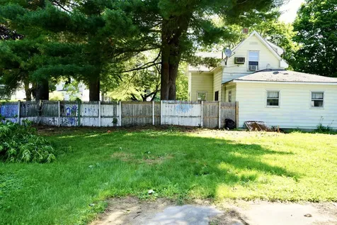 262 Hartland Avenue Pittsfield ME 04967