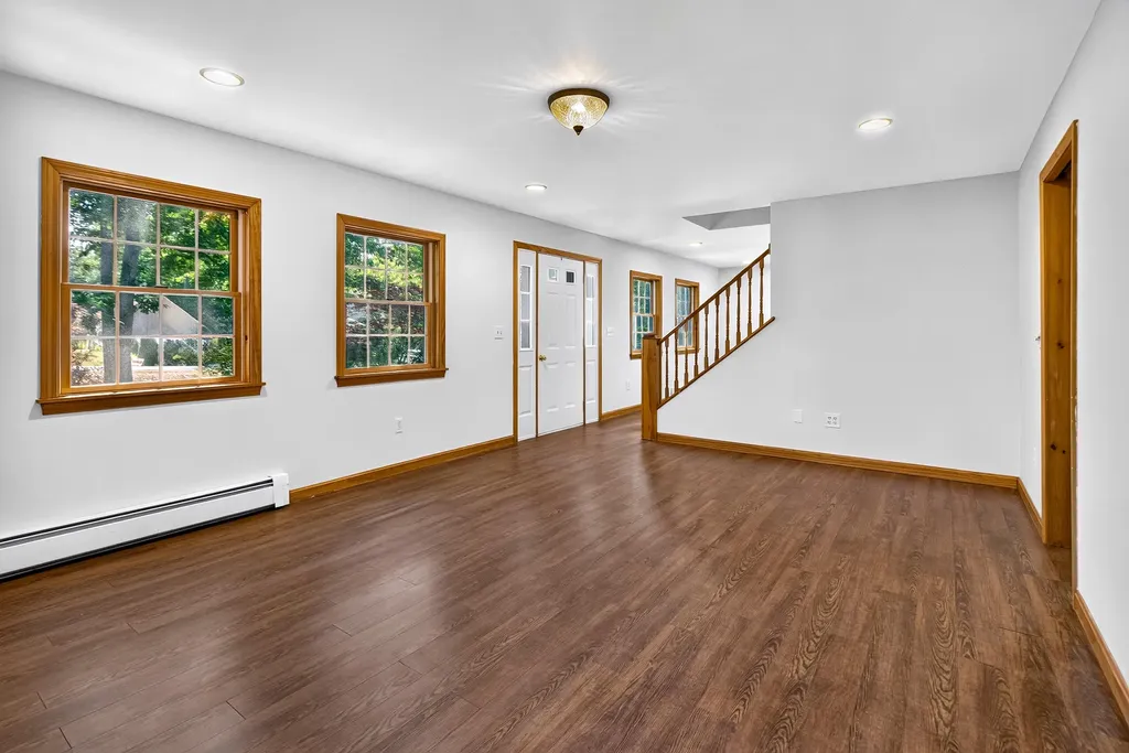 40 Forest Hill Bucksport ME 04416