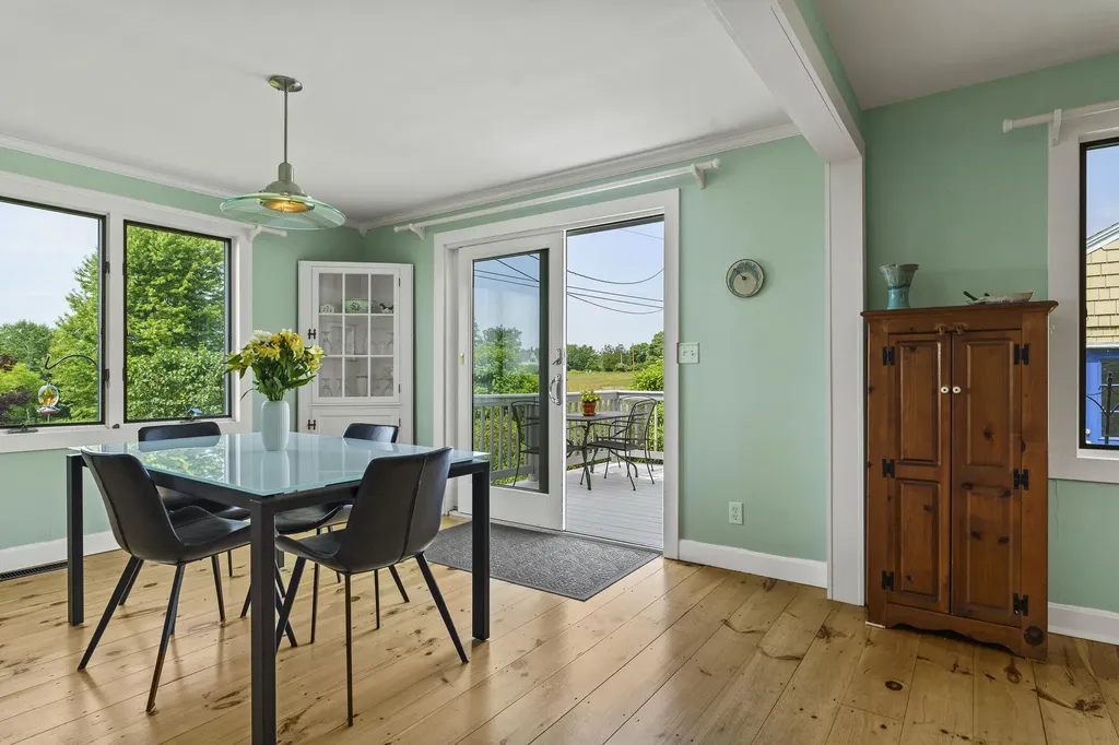 21 Morse Shore Road Harpswell ME 04079
