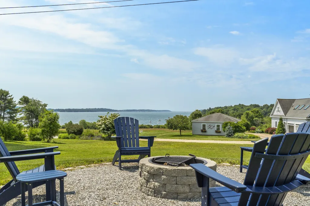 21 Morse Shore Road Harpswell ME 04079