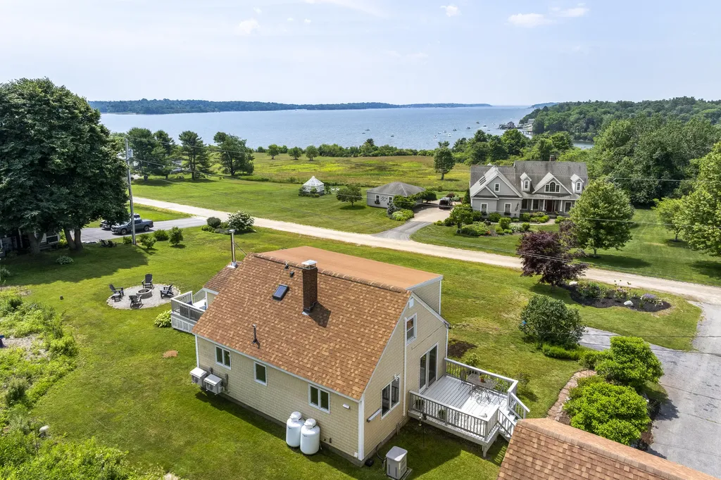 21 Morse Shore Road Harpswell ME 04079