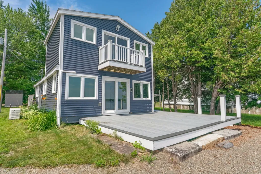 157 Lakeside Landing Road Glenburn ME 04401