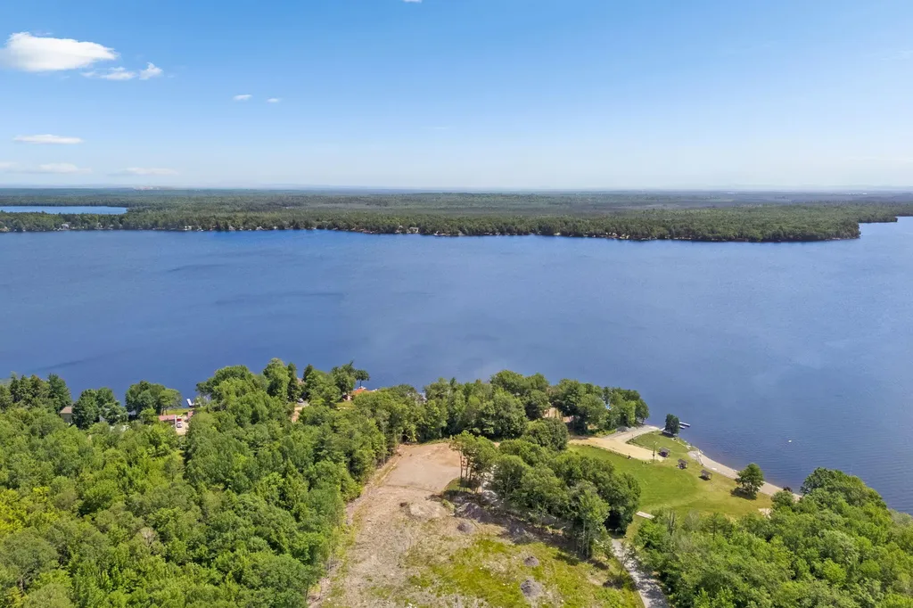 157 Lakeside Landing Road Glenburn ME 04401
