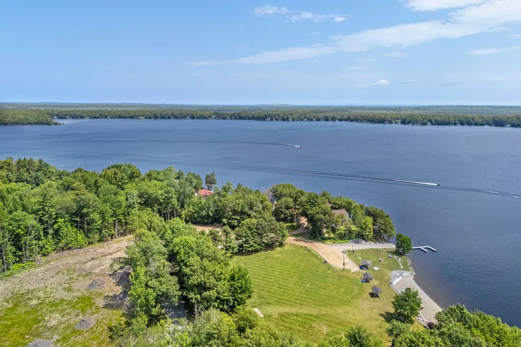 157 Lakeside Landing Road Glenburn ME 04401