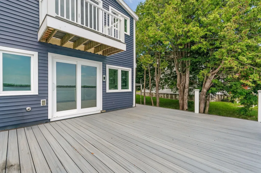 157 Lakeside Landing Road Glenburn ME 04401