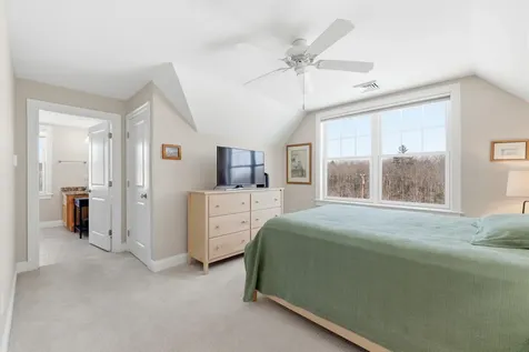 17 Adams Lane Arundel ME 04046