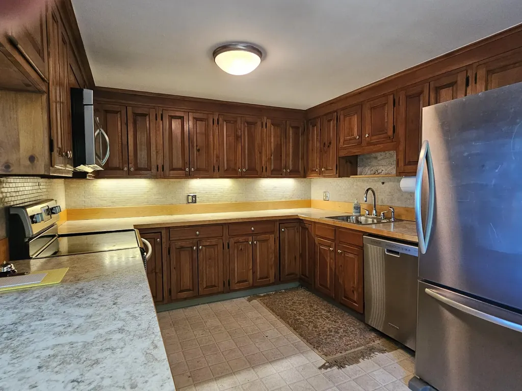 190 Heath Road Bremen ME 04551