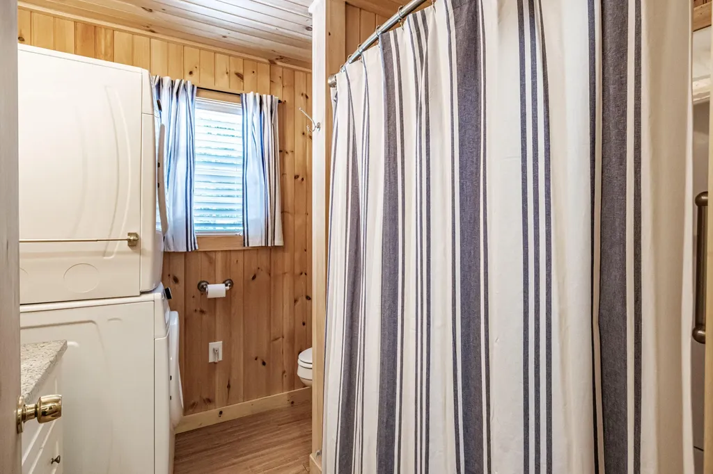 29 Merrifield Circle Sebago ME 04029