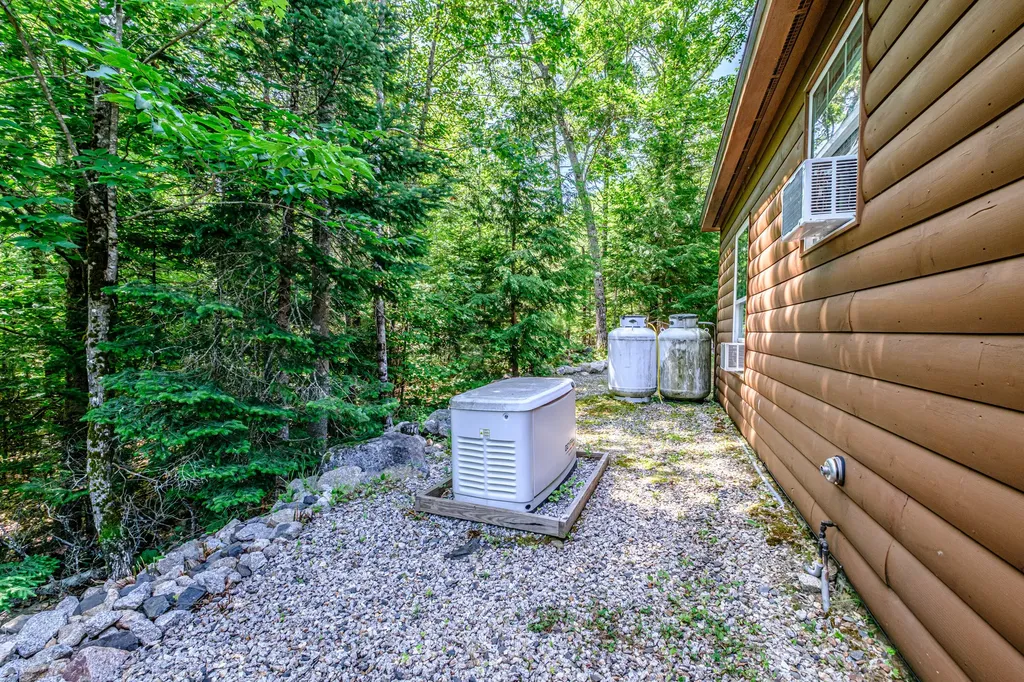 29 Merrifield Circle Sebago ME 04029
