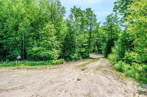 29 Merrifield Circle Sebago ME 04029