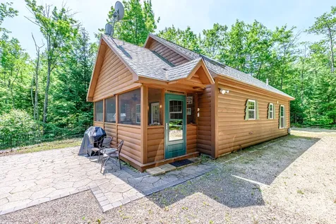 29 Merrifield Circle Sebago ME 04029