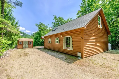 29 Merrifield Circle Sebago ME 04029