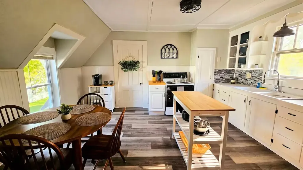 34 Western Avenue Waterville ME 04901