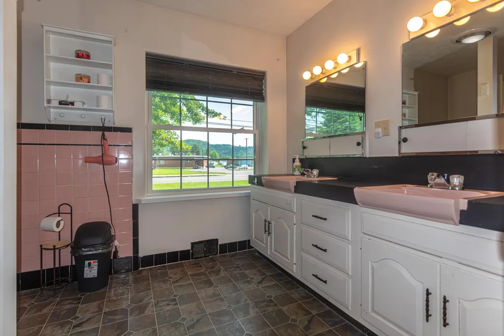 4 School Street Fort Kent ME 04743