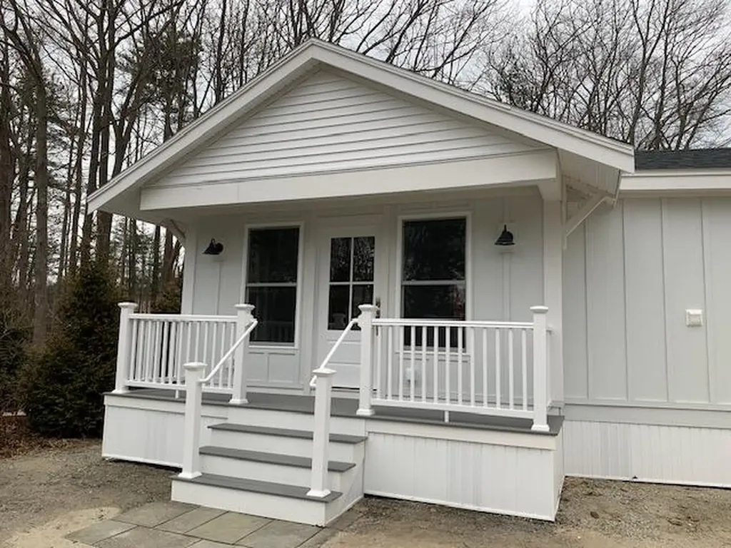5 Winterbrook Court York ME 03909