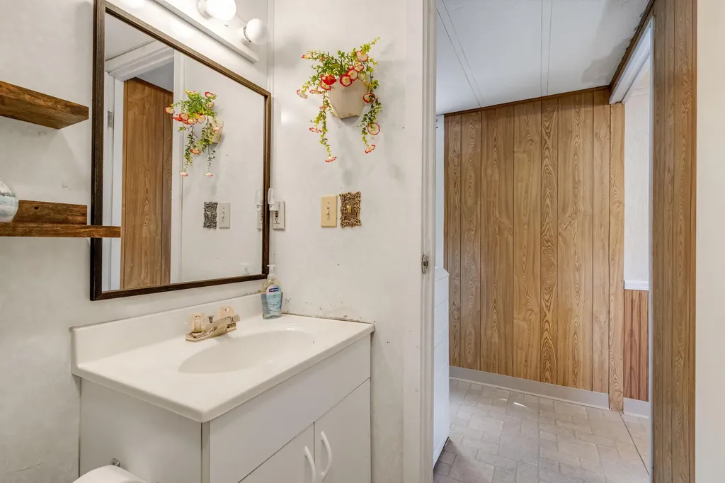 8 Sabattus Creek Drive Lisbon ME 04250