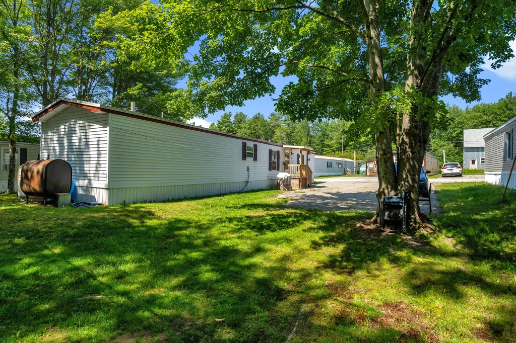 8 Sabattus Creek Drive Lisbon ME 04250