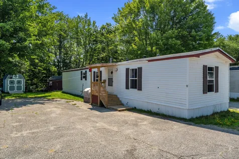 8 Sabattus Creek Drive Lisbon ME 04250