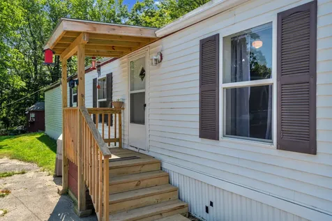8 Sabattus Creek Drive Lisbon ME 04250