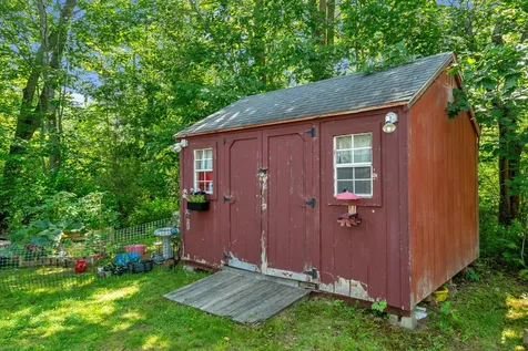 8 Sabattus Creek Drive Lisbon ME 04250