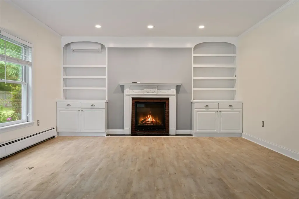 54 Trillium Trail Bangor ME 04401