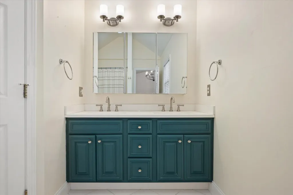 54 Trillium Trail Bangor ME 04401