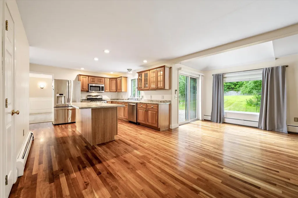 54 Trillium Trail Bangor ME 04401