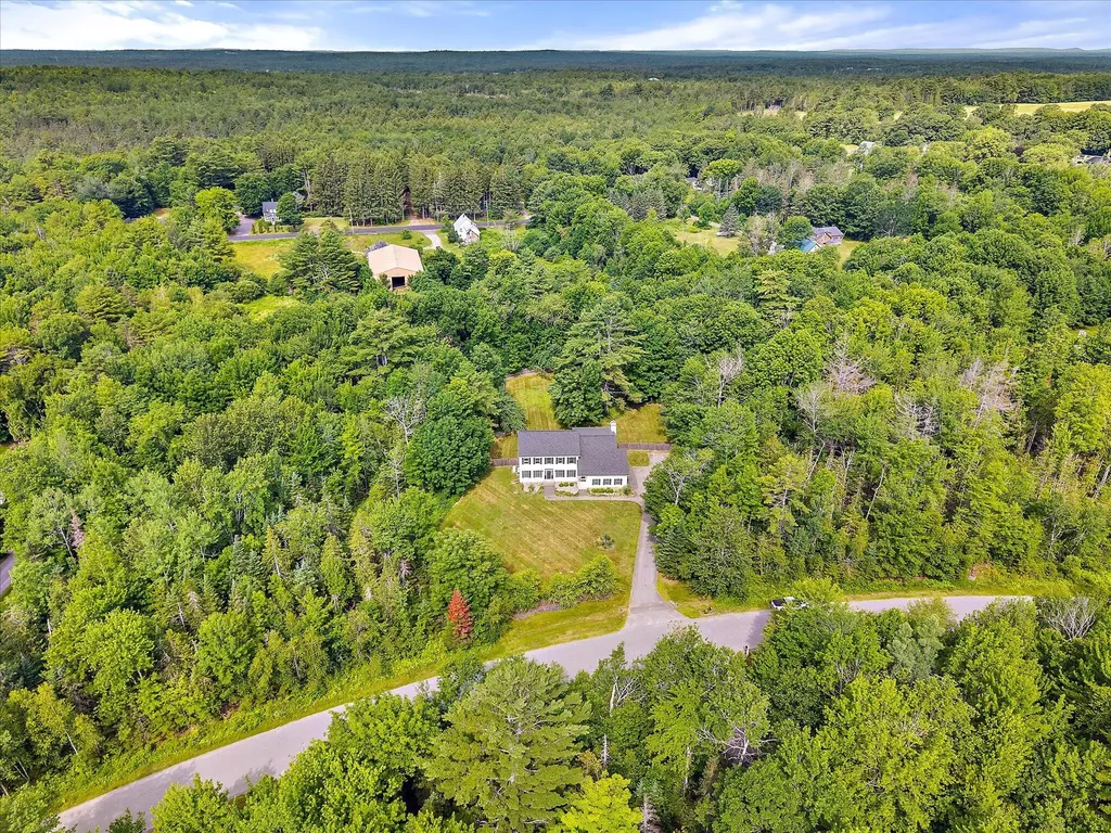 54 Trillium Trail Bangor ME 04401