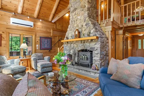 43 Wilband Road Nobleboro ME 04555