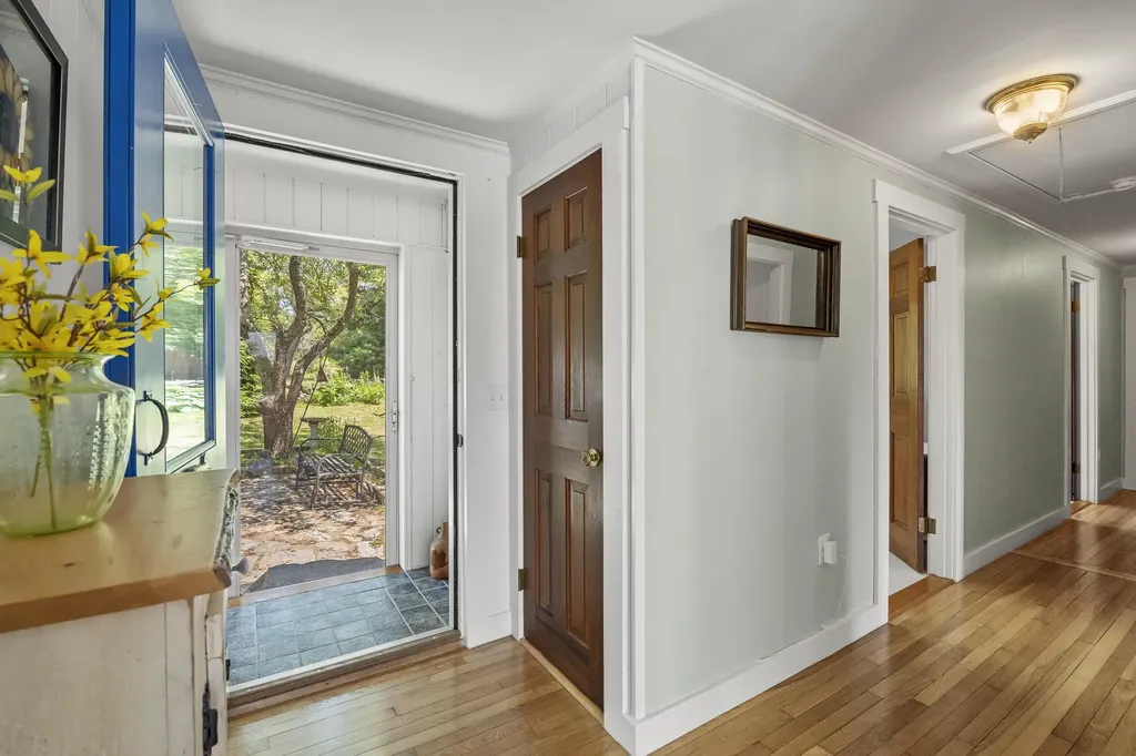 63 Bradley Hill Road Bristol ME 04558