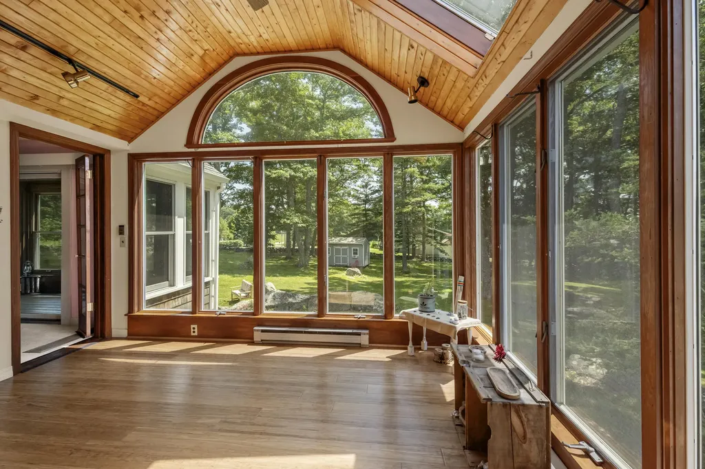 63 Bradley Hill Road Bristol ME 04558